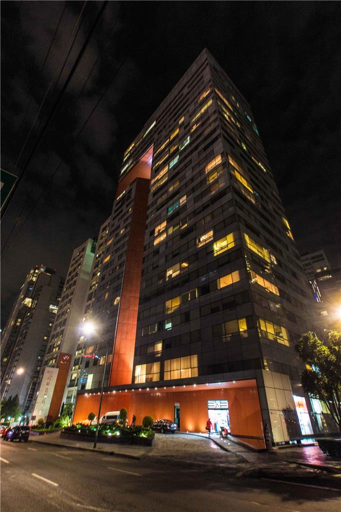 Aparthotel Hausuites 4*